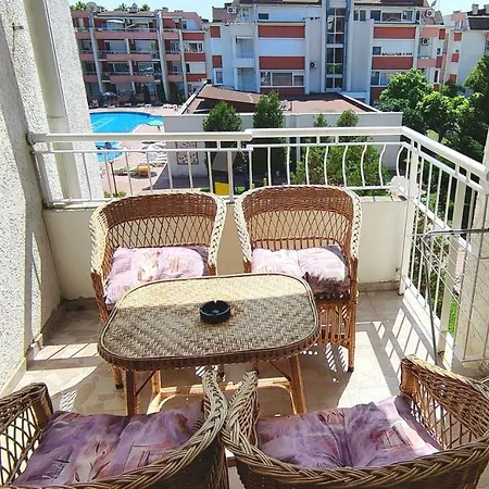 Sunny Private * Slantchev Briag